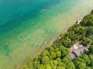 5520 Schauer Rd, Sturgeon Bay, WI 54235