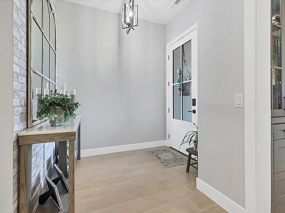 4th image of 4863 S Mandal Dr
