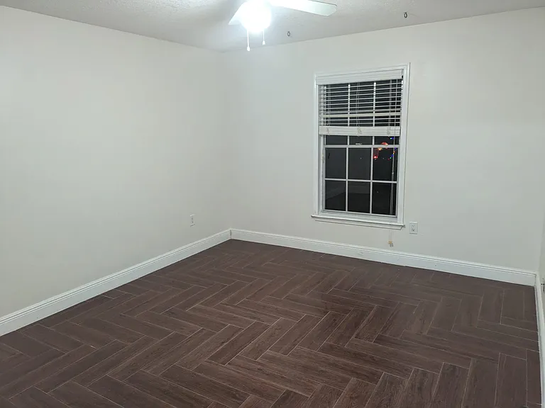 8021 Sandberry Blvd — Photo 34