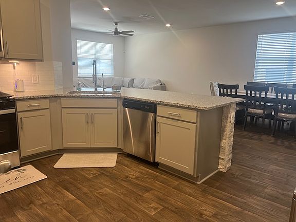 3rd image of 349 Callado Cir