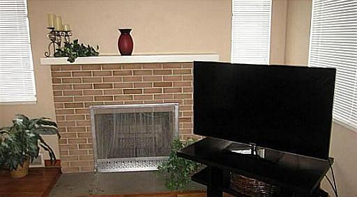 2nd image of 4053 Mayview Dr