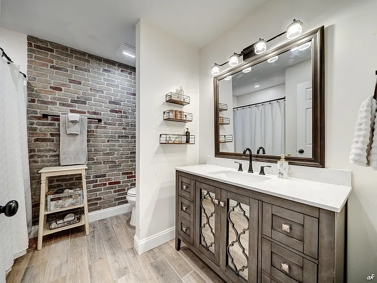 707 Plantation Cir — Photo 20