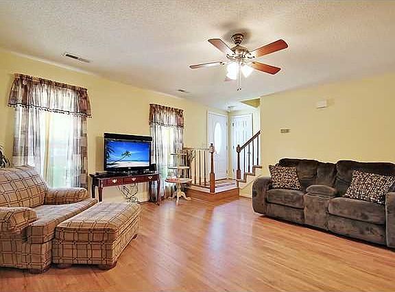 5th image of 119 Parish Parc Dr
