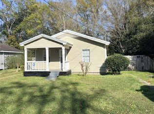 2757 N Thompson Dr, Mobile, AL 36606