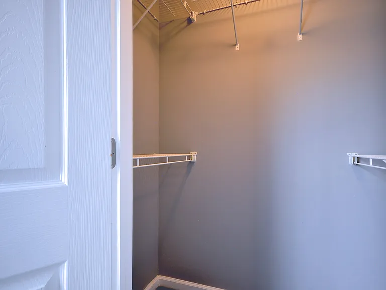 70 John Sevier Ave — Photo 33