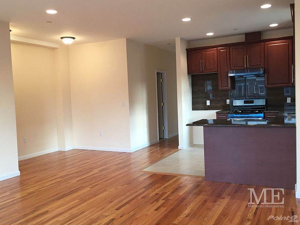 1st image of 71 Bay 28th St #3