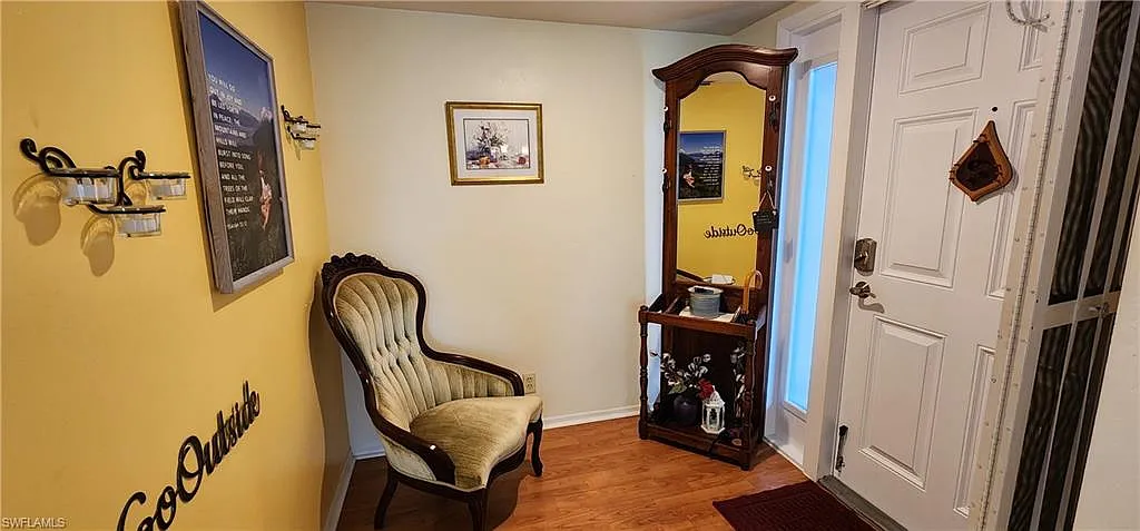 2 bed, 2.0 bath, 1450 sqft, $2,250 — Photo 2