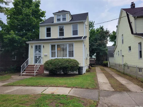 77-41 160th Street, Fresh Meadows, NY 11366
