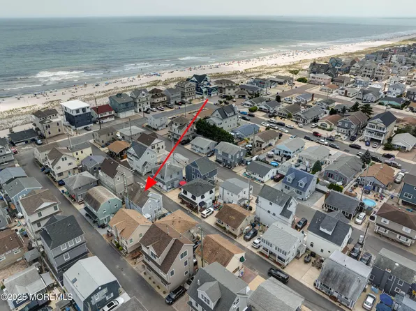 18 Coronado Road, Lavallette, NJ 08735