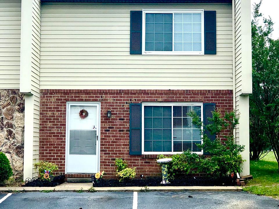 1st image of 309 Northwinds Dr