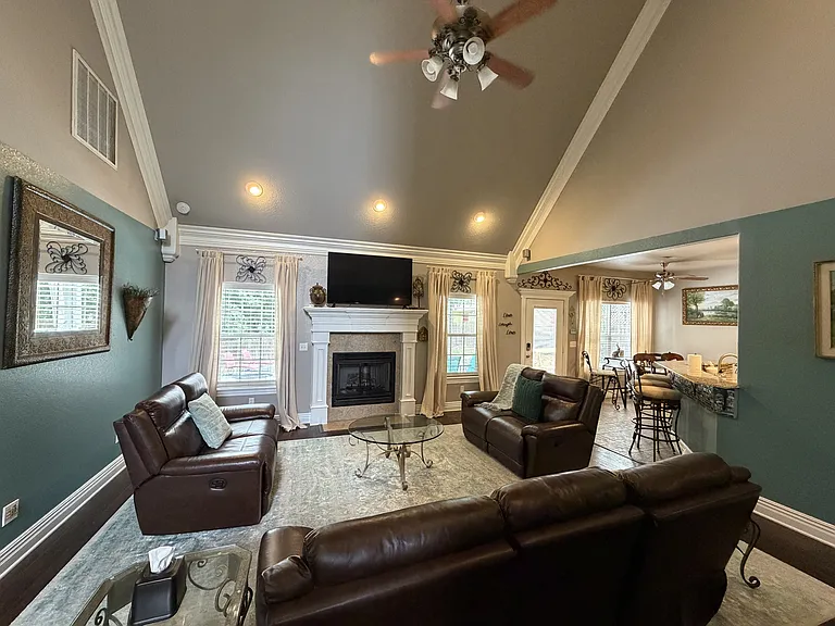 2234 Tall Tree Ln — Photo 11