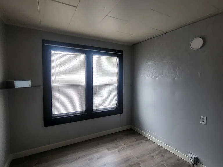 2854 NE Highway 101 — Photo 19