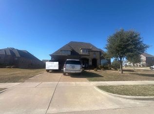1401 Coyote Ct, Gunter, TX 75058