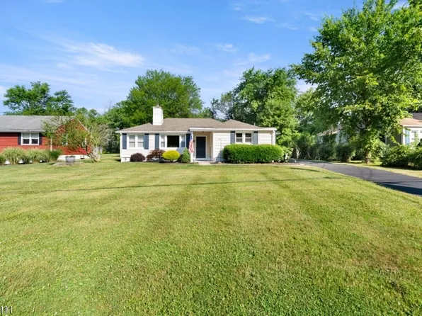 81 N Branch River Rd, Branchburg Twp., NJ 08876