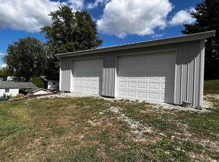 2312 K St, Bedford, IN 47421