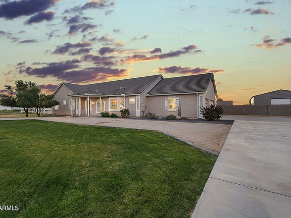 3rd image of 36930 N WYATT Drive