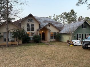 621 Herman Nerren Rd, Huntington, TX 75949