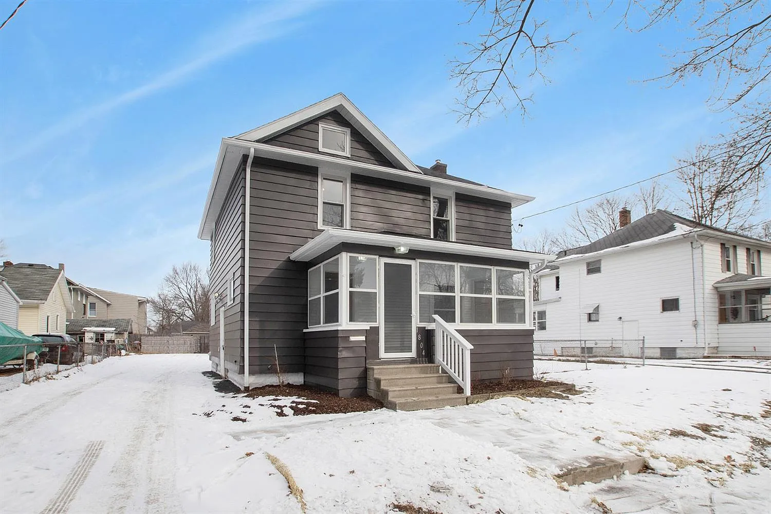 1804 Leroy St photo 1