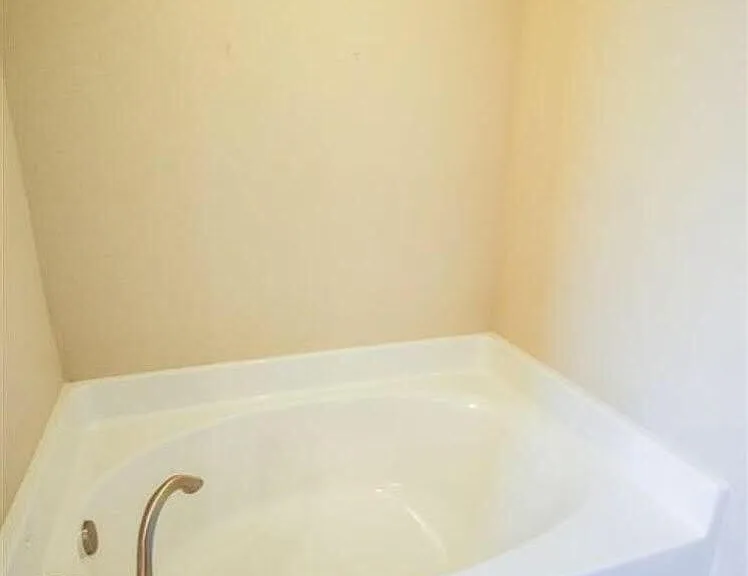 3774 Weatherstone Cir — Photo 5