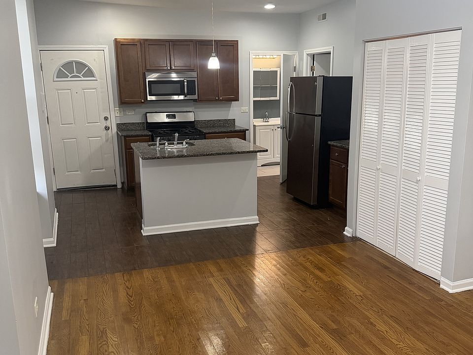 1st image of 6045 S Rhodes Ave #1