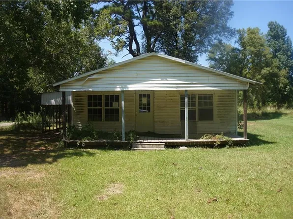 536 Island Rd, Marksville, LA 71351