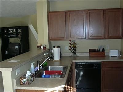 ANOTHER VIEW OF KITCHEN