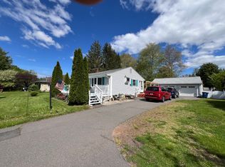 713 Dart Hill Rd, Vernon, CT 06066
