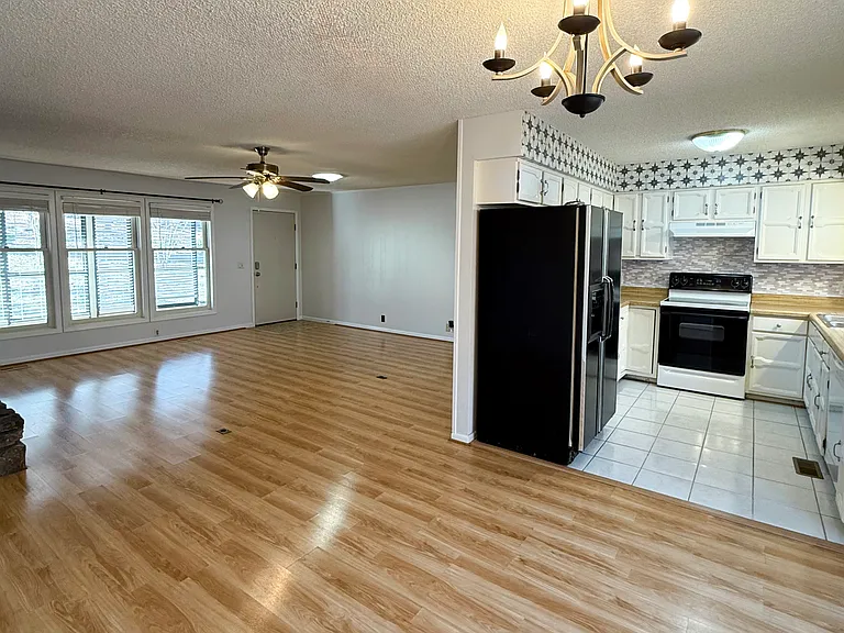 13 Arias Way — Photo 4