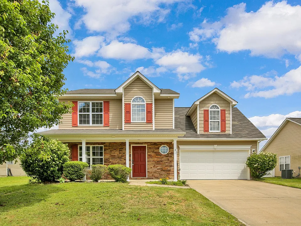 495 Fairfield Cir