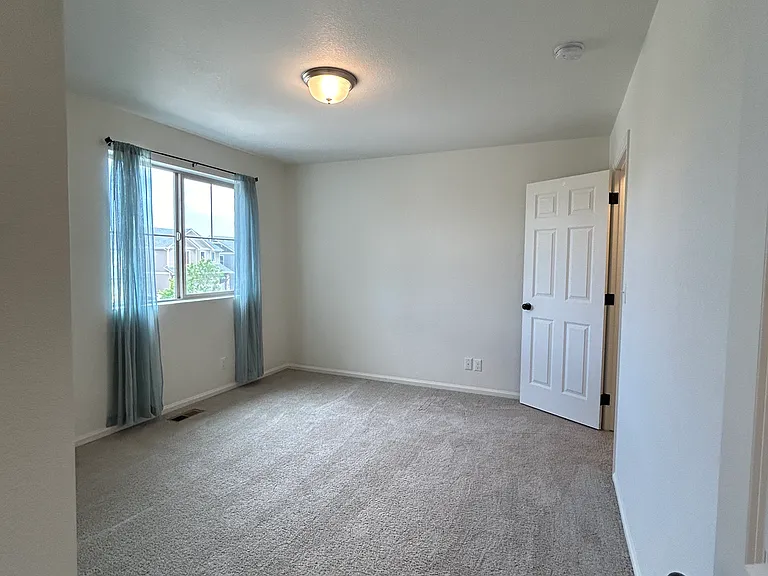 Guestroom 2