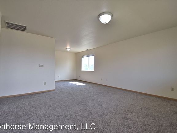 3rd image of 2491 Wheeler Dr Unit D