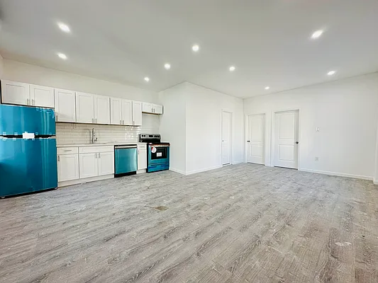 Rented by GROOME REALTY LLC | media 1