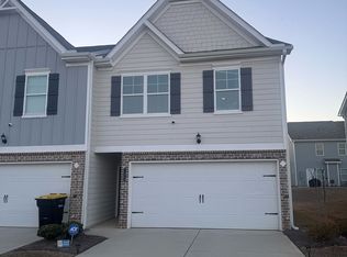 11669 Mendenhall Ct, Hampton, GA 30228