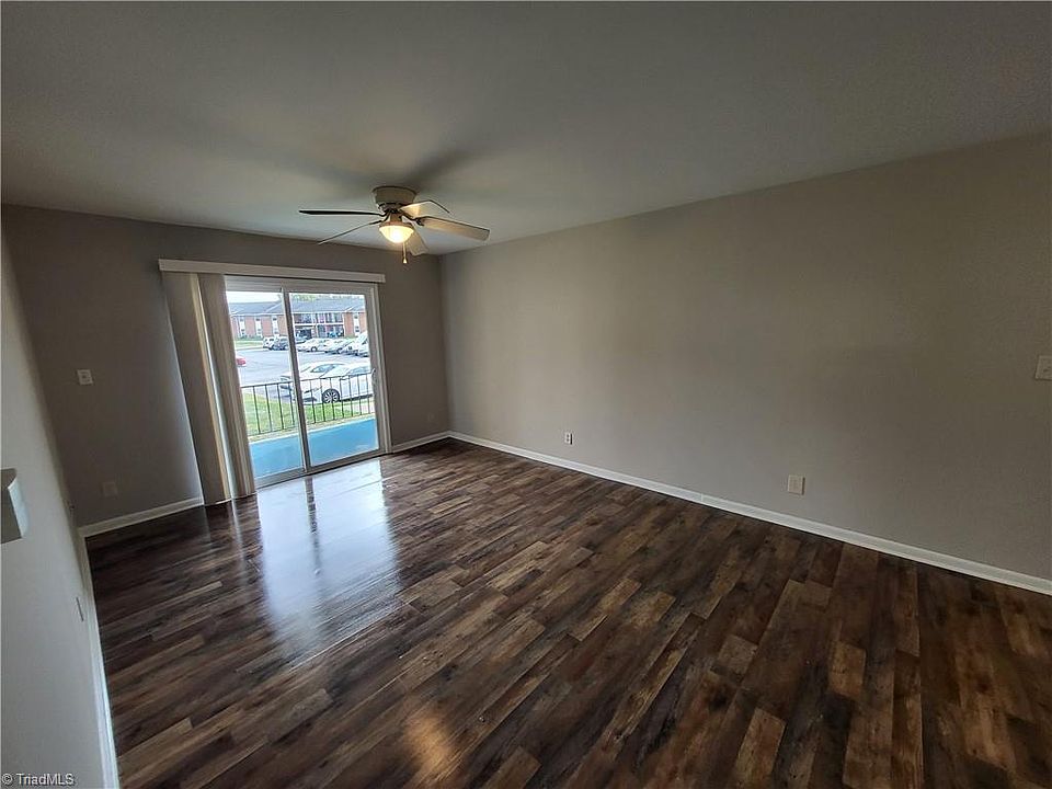 1st image of 2831 N Ohenry Blvd APT B