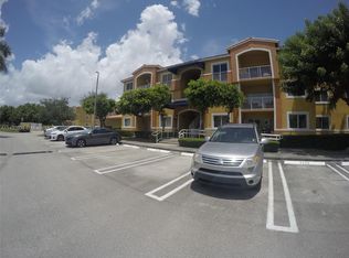 21000 SW 87th Ave APT 304, Cutler Bay, FL 33189
