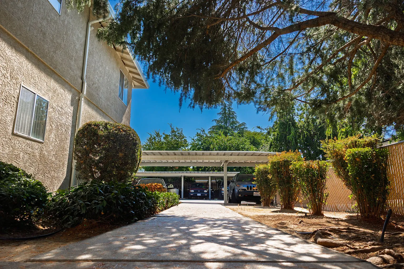 1250 Melton Dr APT 31 photo 1
