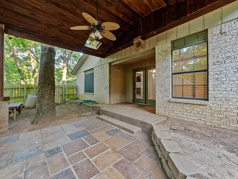 121 Lake Vis W — Photo 36