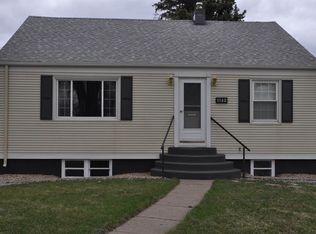 1142 N 4th St, Bismarck, ND 58501