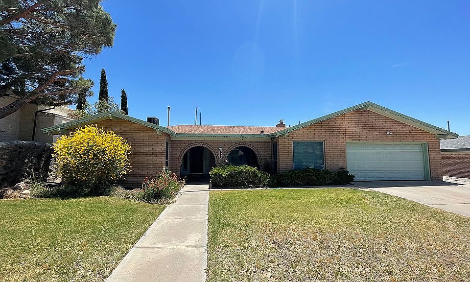 1st image of 652 Tepic Dr