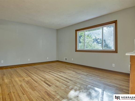 5th image of 1447 S 123rd St