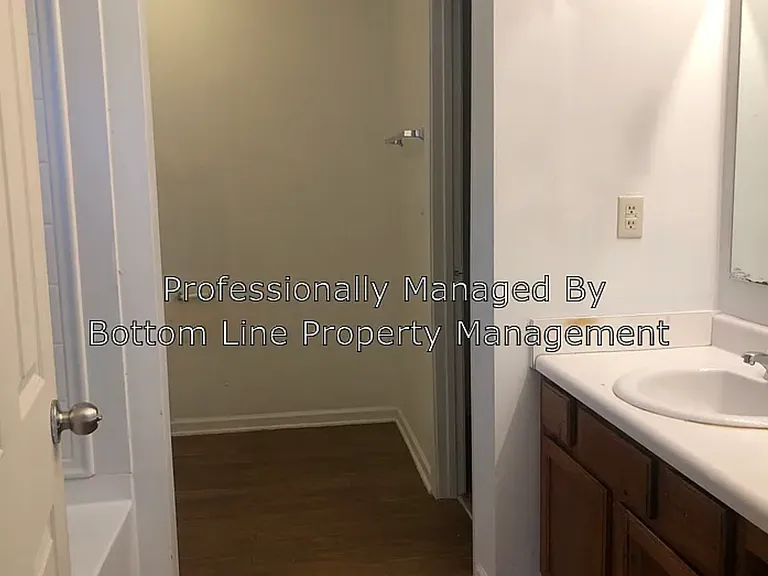 4834 Muskogee Dr — Photo 5