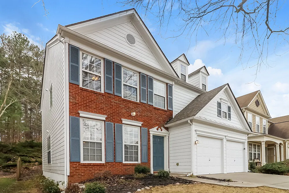3 bed, 2.5 bath, 1952 sqft, $2,300 — Photo 4