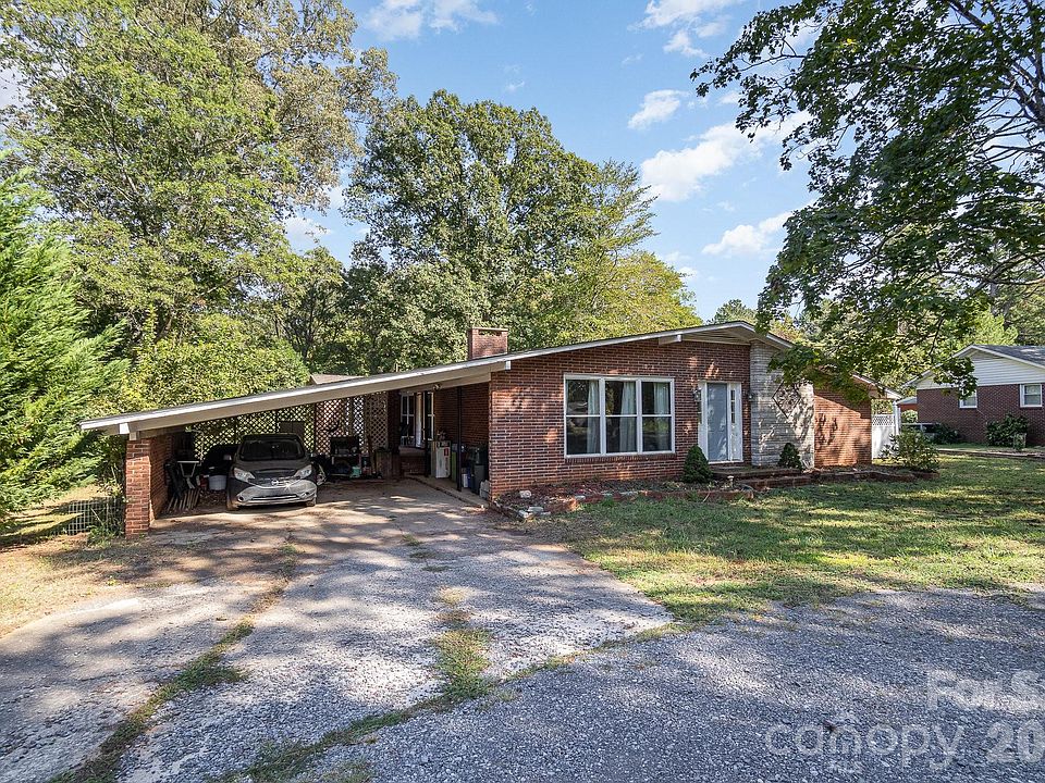 1st image of 1239 Christopher Cir