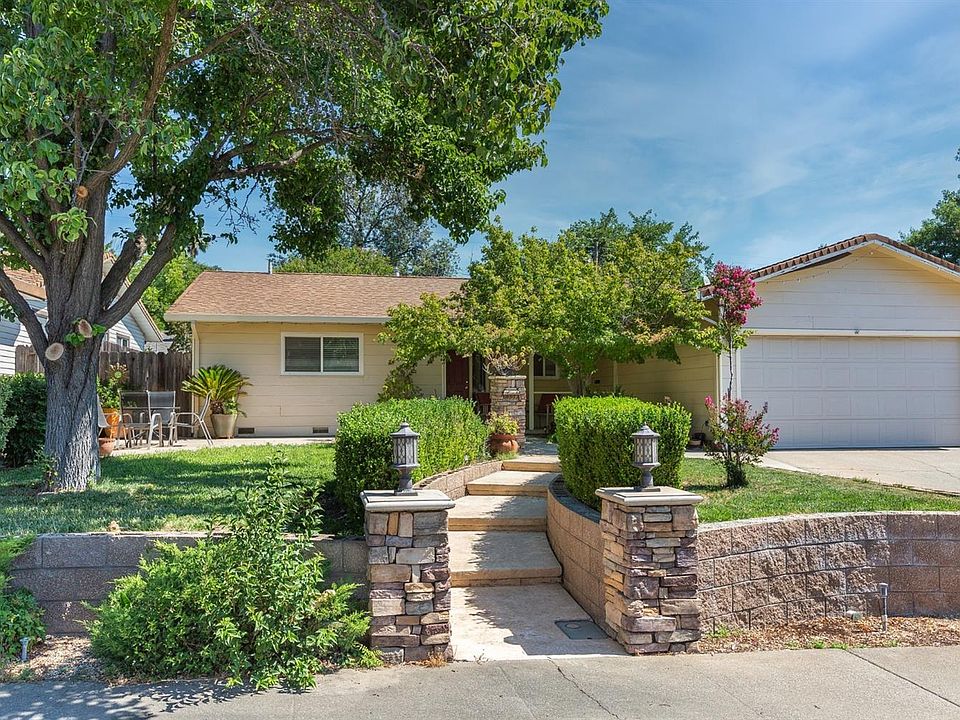 1st image of 5227 Fernwood Way
