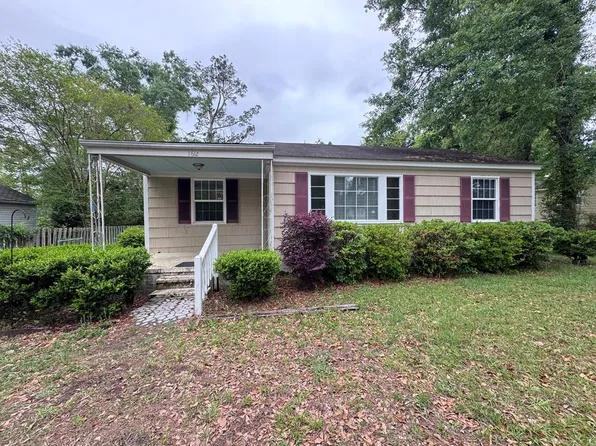 1612 Beauford Pl, Valdosta, GA 31602