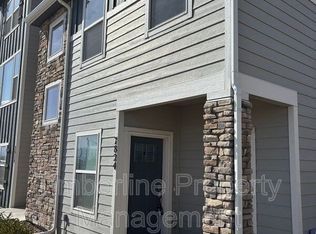 7824 Woodmen Center Hts, Colorado Springs, CO 80908