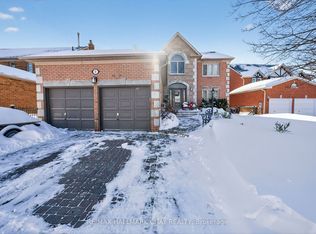 25 Falling Brook Dr, Barrie, ON L4N7E9