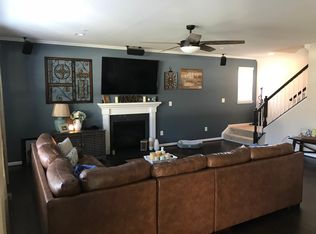 43703 Yulan St, California, MD 20619