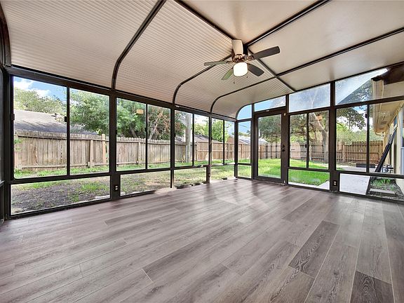 3rd image of 22627 Indian Ridge Dr
