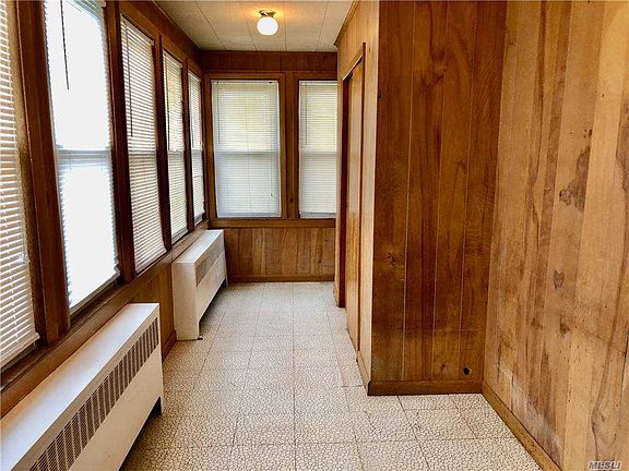 2nd image of 5 Henderson Ave